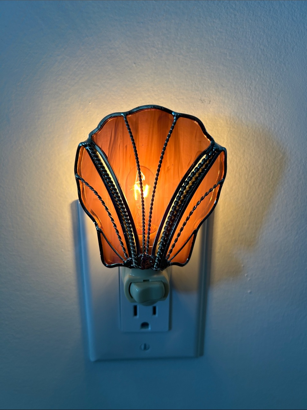 Antique Amber Stained Glass Shell Night Light by Mascot Inc